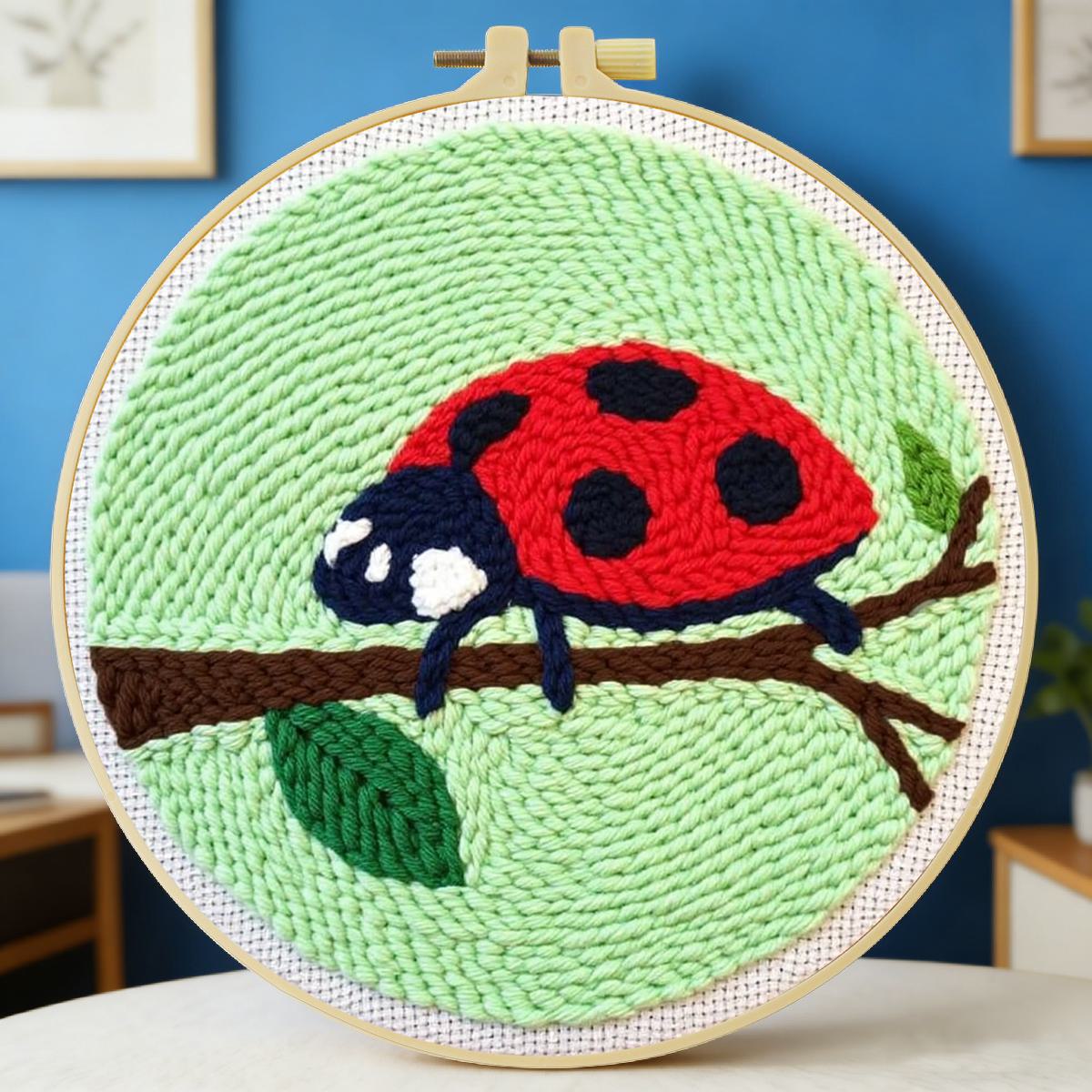 Embroidery Lady Bug - Kit de broderie au poinçon 20x20CM/7.87inch