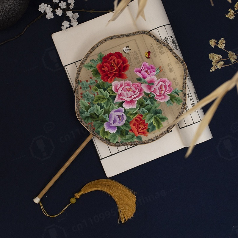 Embroidery Gift - Éventail rond en soie brodé double