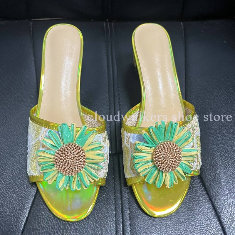 Mule d'été à bout ouvert avec  - Embroidery Design Free avis et prix