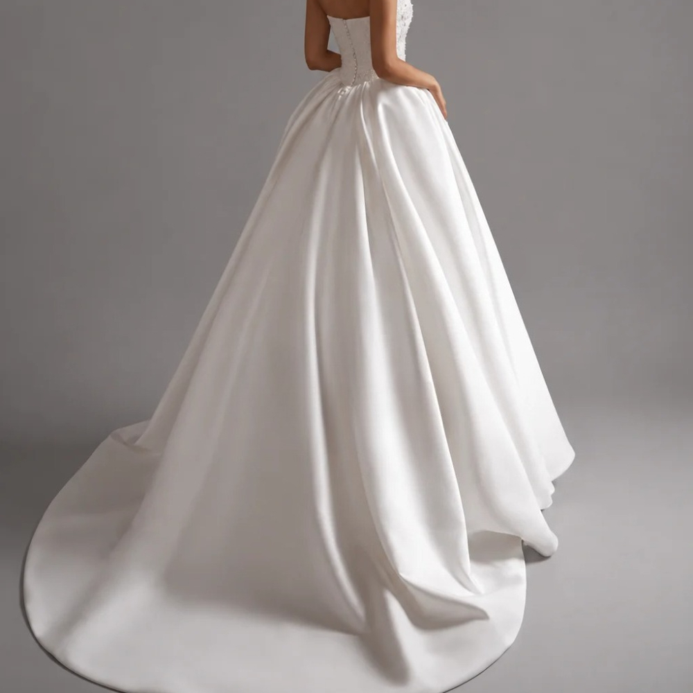 Robe de mariée élégante person - Embroidery Online Designs avis et prix