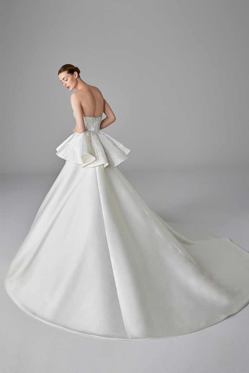 Robe de mariée élégante en Sat - Embroidery Online Designs avis et prix