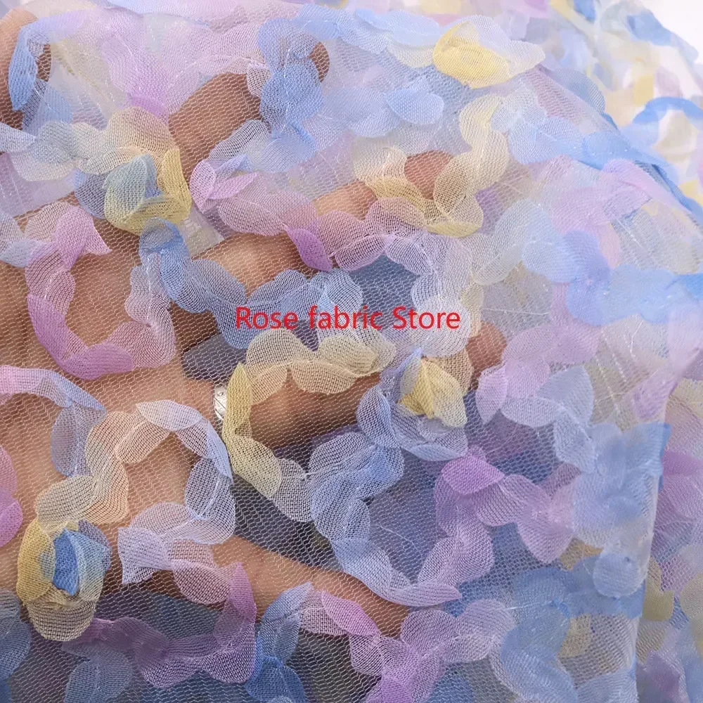 Tissu en mousseline dégradée a - Embroidery Rose avis et prix