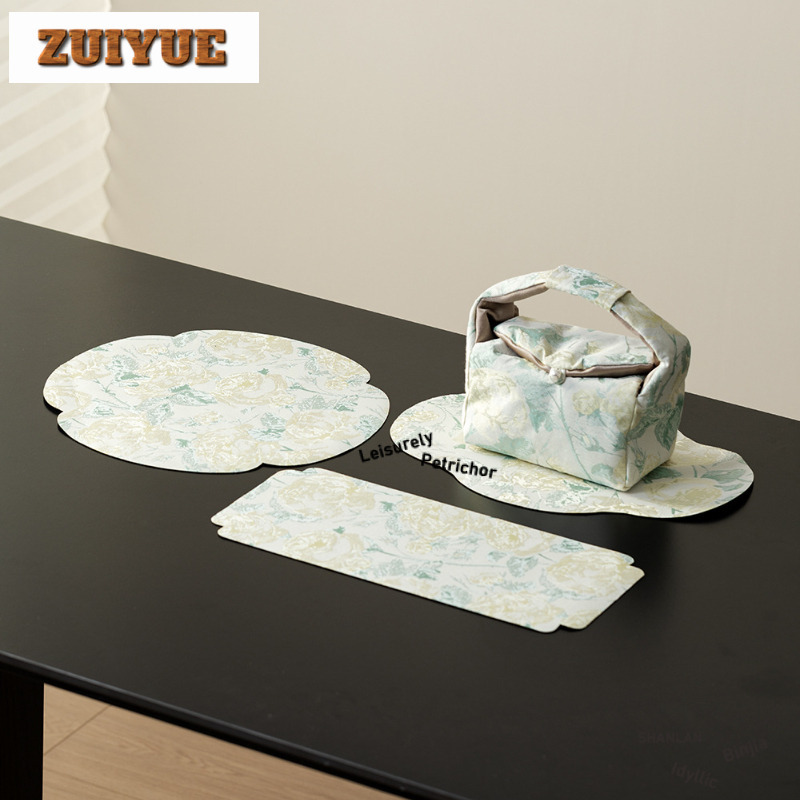 Tapis de Table à thé en brocar - Embroidery Rose avis et prix