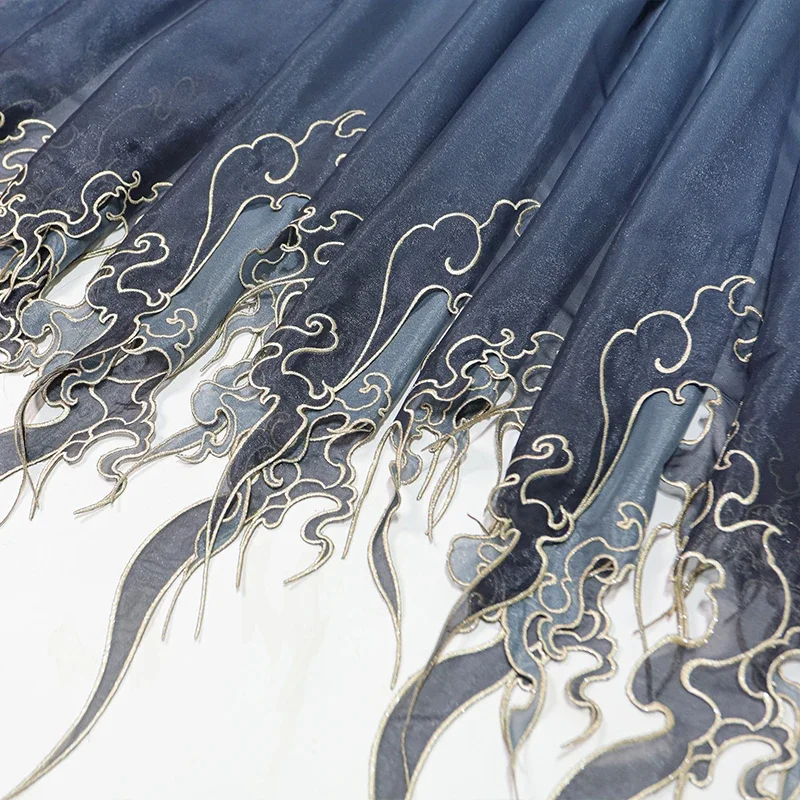 Tissu à dégradé de feuilles de - Embroidery Design Free avis et prix