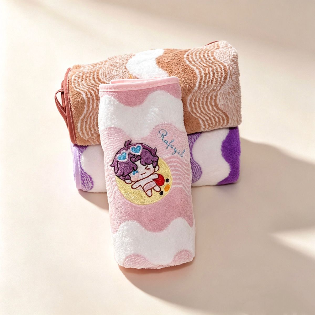 Serviette de toilette en polai - Embroidery Set avis et prix