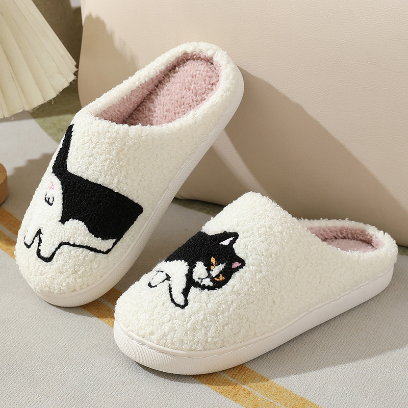 Hiver en peluche mignon teckel - Embroidery Room avis et prix